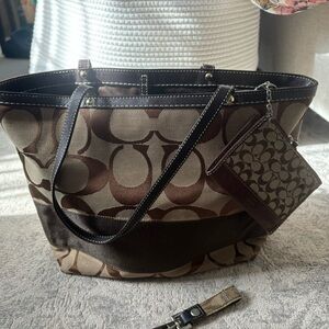 Coach tote purse